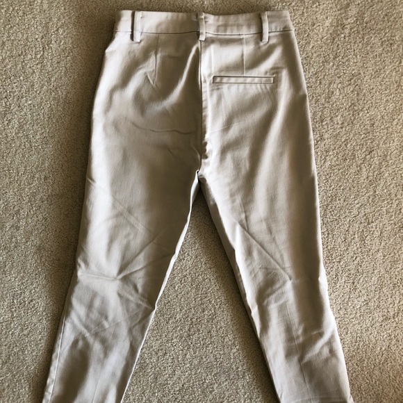 H&M dress pants in beige. Size US 2. - Picture 4 of 7